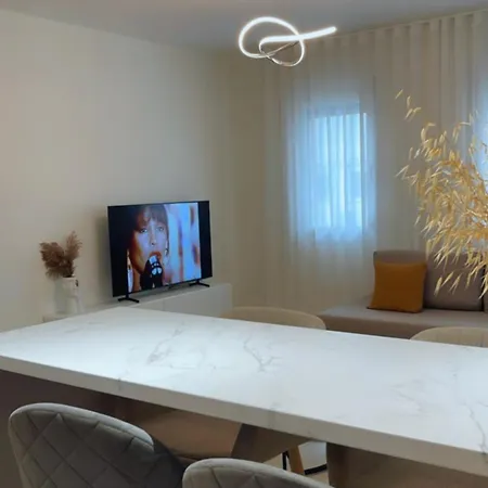 Apartment Milto's *